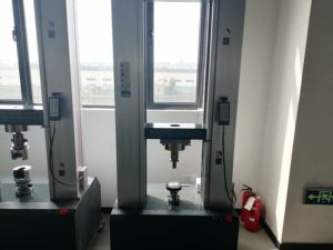 100KN Auto UTM <span class=keywords><strong>Machine</strong></span> d'essai universelle de traction pour l'acier plastique Tension Abrasion Torsion flexion Fatigue résistance Test - Product Image 2