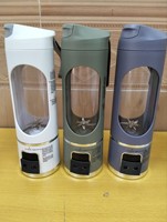 Hoge kwaliteit roestvrij staal 304 draagbare sapcentrifuge blender USB oplaadbaar zelfreinigend mini-ijsvergruizer 450ml huishoudelijk en autogebruik