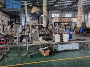 Machine de remplissage semi-automatique sac dans boîte bon marché pour boissons huile produits chimiques tabac vêtements textiles avec étui en verre emballage - Product Image 6