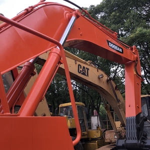 Excavateur à roues DH210W-9C Doosan utilisé haute performance avec faibles heures avec moteur central et composants de roulement - Product Image 6
