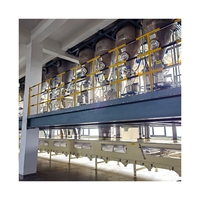Ligne de fabrication de détergents et usine de transformation pour la production et l'emballage de détergents à lessive en poudre et liquides