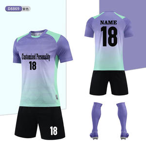 Hoogwaardige voetbalteamuniformen, op maat gemaakte sportshirts, voetbalshirts voor kinderen, gepersonaliseerde printdiensten - Product Image 1