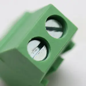 Vendita calda in fabbrica 3.5mm di spaziatura altezza 21.1mm posizioni 2-24 Pin PCB morsettiera blocco verde connettore maschio femmina