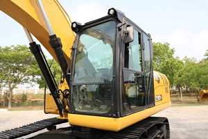 รถขุดตีนตะขาบ CAT320D3GC ปี 2025 พร้อมเครื่องยนต์ Cummins เกียร์ ปั๊ม แบริ่ง ราคาสุดคุ้ม - Product Image 4