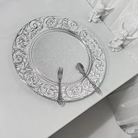 Assiettes de présentation rondes en plastique gaufré argenté pour mariages, banquets et événements