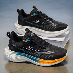 Zapatillas de correr para hombre, zapatillas informales ultraligeras, suela suave, antideslizantes, resistentes al desgaste, calzado deportivo versátil, novedad de primavera 2026 - Product Image 1