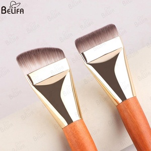 Nouvelle vente chaude tête plate Super mince BB crème correcteur du <span class=keywords><strong>visage</strong></span> <span class=keywords><strong>pinceau</strong></span> de maquillage manche en bois doux Ultra mince <span class=keywords><strong>pinceau</strong></span> de fond de teint liquide - Product Image 6