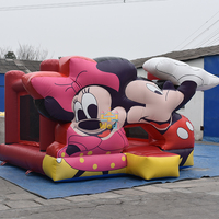 Château gonflable commercial en PVC de 0,55 mm, résistant aux déchirures, garantie 3 ans, idéal pour les centres de jeux à fort trafic