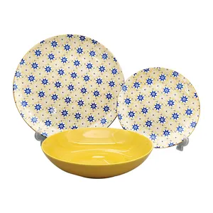 Custom 18 Pieces Elegant Design Polka Dots Pattern Ceramic Porcelain Dinnerware Set