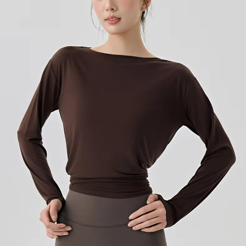 Long Sleeved Yoga Suit Top Tight Fitting and Slimming for Running and Fitness Fashionable Round Neck Outerwear