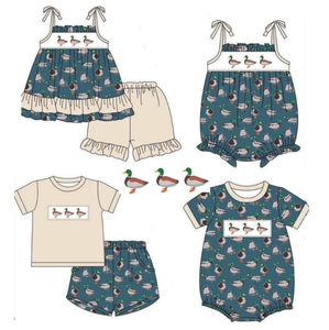 Set di vestiti firmati smocked per bambini camouflage da caccia per bambini e ragazze camicia e pantaloncini da caccia - Product Image 3