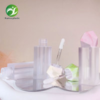 Nouveau tube de gloss à lèvres transparent carré de haute qualité avec bouchon à vis, emballage cosmétique en plastique avec couleur personnalisée