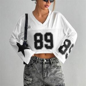 T-shirt en jersey à <span class=keywords><strong>manches</strong></span> longues et à motif graphique de style gothique Y2K pour femmes, haut en maille à col en V avec motif à carreaux respirant - Product Image 1