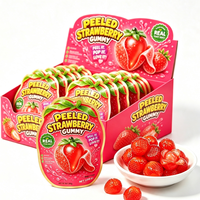BESTAR Vente en gros de bonbons gélifiés à la fraise pelée Halal, fabrication OEM personnalisée, étiquette privée, bonbons gélifiés aux fruits, bonbons sucrés, approvisionnement en vrac, confiserie