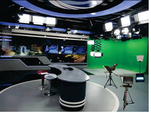 เครื่องฉายข้อความวิดีโอขนาด 27 นิ้ว รุ่น Broadcast Studio พร้อมกระจกนิรภัยแบบสะท้อนอัตโนมัติ ระดับมืออาชีพ จากผู้ผลิต - Product Image 6