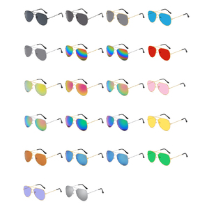 <span class=keywords><strong>Gafas</strong></span> de Sol Aviador Clásicas de Moda para Hombre y Mujer, Protección UV400, Lentes de Espejo Azules, Montura Metálica, <span class=keywords><strong>Gafas</strong></span> de Piloto - Product Image 6