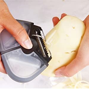 Pelador Multifuncional de Acero Inoxidable de 3 Cuchillas para Frutas y Verduras, Pelador Mágico Trio para Tomate y Patata - Product Image 2