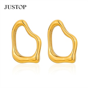 Pendientes de aro de moda OEM/ODM, impermeables, de acero inoxidable, chapados en oro, hipoalergénicos, proveedor de joyería de moda, soportes para pendientes - Product Image 2