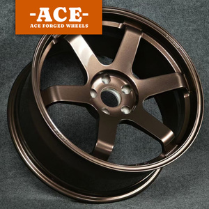 Jantes forgées 16*7 4*100 Design Japonais TE37GC Jantes de course en alliage <span class=keywords><strong>4X100</strong></span> pour voitures particulières pour Supra Corvette C8 C7 - Product Image 4