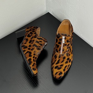 Chaussures en cuir à talons hauts de 6 cm pour hommes - Chaussures habillées en cuir à talon pointu en cuir de vachette pleine fleur, nouveau style pour hommes - Product Image 1