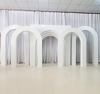 Décoration et fournitures de mariage BYXC – Arche de scène en métal blanc de luxe durable pour événements, support de panneau de toile de fond en fer pour décoration de fête de mariage – Vente en gros