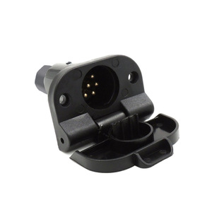 Conector de plástico negro de 7 pines para remolque, adaptador de señal de luz trasera para caravana, montaje estándar - Product Image 1