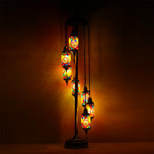 Lampe de sol d'escalier à 7 têtes en lucite turque faite à la main de <span class=keywords><strong>style</strong></span> bohème - Product Image 1