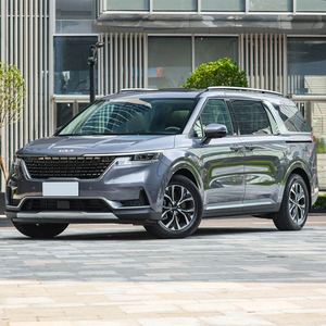 <span class=keywords><strong>2023</strong></span> para <span class=keywords><strong>Kia</strong></span> <span class=keywords><strong>Carnival</strong></span> Gasolina SUV Sportage 2024 Automático FWD con neumáticos R18 Asientos de cuero Combustible eléctrico interior oscuro y ligero - Product Image 4