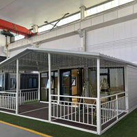 Casa Contenedor Moderna Expandible de Acero con Paneles Sándwich Rectangulares, para Uso en Exteriores como Villa