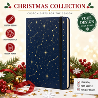 Carnet A5 personnalisé de Noël, couverture rigide élastique en papier grainé bleu marine, motif constellations, estampage à chaud doré, 80 feuilles, reliure filigranée avec ruban
