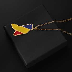 Collar con Cadena de Eslabones y Mapa de la República de Moldavia Chapado en Oro de 18K, Collar con Colgante de <span class=keywords><strong>Bandera</strong></span> Moldovana de Acero Inoxidable Esmaltado - Product Image 3