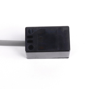 DOMENZI TL-Q5MC1D Cảm biến chuyển mạch tiệm cận cảm ứng hình vuông nhỏ DC 24V <span class=keywords><strong>2</strong></span> dây <span class=keywords><strong>3</strong></span> dây NPN Thường mở Khoảng cách phát hiện 5mm - Product Image 2