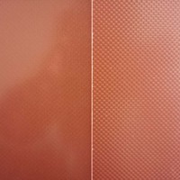 Matériau en tissu PVC à structure membranaire pour la construction de toitures et la couverture d'architecture tendue
