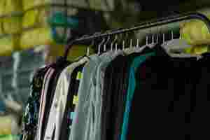 Pantalones deportivos rectos de <span class=keywords><strong>segunda</strong></span> <span class=keywords><strong>mano</strong></span> para mujer WS27 de alta calidad al por mayor, usados, de verano, colores y tallas mixtas, en fardos. - Product Image 3