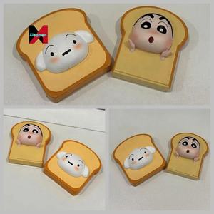 Crayon Shinchan tostada pan figura con Shiro Anime modelo comida creativa tema decoración regalo en caja - Product Image 4