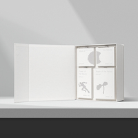 Caja de Regalo Magnética Blanca Minimalista Personalizada con 4 Divisores, Caja de Empaque Magnética Rígida para Té, Cuidado de la Piel, Sets de Regalo