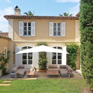 Parasol d'extérieur moderne en aluminium avec base en acier, rayon de 1,5 m - Mobilier d'extérieur pour jardin et terrasse - Product Image 1