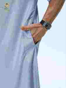 Kurta de Algodón de Manga Corta Color Gris Claro para Hombre, Marca Al Haramain, Cuello Redondo, Color Sólido, Transpirable, Corte Regular, para Uso Diario Informal - Product Image 2