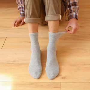 High Quality Casual Compression Sports <b>Socks</b> with Bottom Logo Business Hosiery <b>Winter</b> Sox for Spring Season Wholesale - Product Image 6