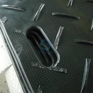 Tapis <span class=keywords><strong>de</strong></span> protection <span class=keywords><strong>de</strong></span> sol en HDPE 4x8, tapis <span class=keywords><strong>de</strong></span> route pour pavés boueux, feuille <span class=keywords><strong>de</strong></span> polyéthylène, tapis <span class=keywords><strong>de</strong></span> route temporaire pour la construction - Product Image 2