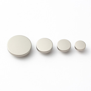 Chất Lượng Cao Chống Oxy Hóa 10-34 Mét Vàng Kim Loại Nút Shank Vòng Phẳng Coat Buttons Bán - Product Image 2