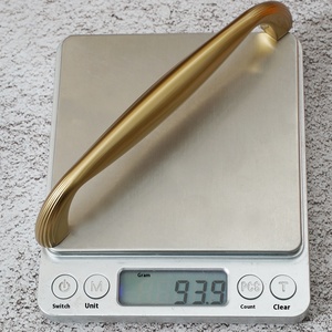 มือจับตู้โลหะผสมสังกะสีสีบรอนซ์แชมเปญหรูหราน้ำหนักเบาลูกบิดดึงบาร์ร่วมสมัยสำหรับมือจับตู้เสื้อผ้าตู้เสื้อผ้า - Product Image 5