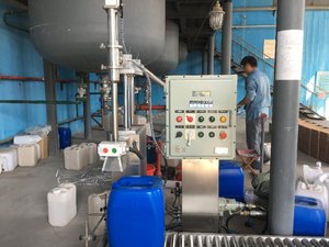 <span class=keywords><strong>30L</strong></span> Machine de remplissage de pesage de peinture de revêtement de 10 gallons - Product Image 4