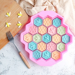 Large Size Honeycomb Shape Silicone Cake <b>Mould</b> Chocolate <b>Soap</b> Wax Pastry Mold - Product Image 5
