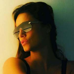 Lunettes de soleil classiques tendance 2019 pour femmes et hommes, verres miroir, lunettes de soleil surdimensionnées sans monture - Product Image 3