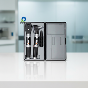 Otoscopio Veterinario EUR VET, Attrezzatura per Ospedali Veterinari, Otoscopio e Oftalmoscopio Direttamente dalla Fabbrica - Product Image 1