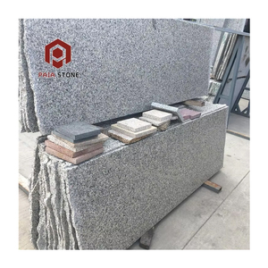 Prix bon marché par mètre carré de petite <span class=keywords><strong>dalle</strong></span> de granit de chine gris pour la conception graphique en pierre PAIA polie en granit importé extérieur - Product Image 1