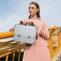 Valise de maquillage professionnelle en aluminium rose, trousse de beauté, valise de maquillage personnelle en aluminium pour artiste