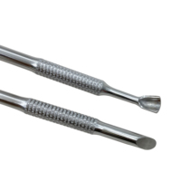 Pousse-cuticules professionnel haut de gamme en acier inoxydable, double extrémité, réutilisable, forme fer à cheval, personnalisable avec logo