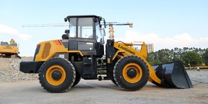 Cargadora de Ruedas 830H a Precio de Fábrica, Cucharón de 1.6 Metros Cúbicos, Máquina de Construcción de Alto Rendimiento y Uso Pesado - Product Image 4